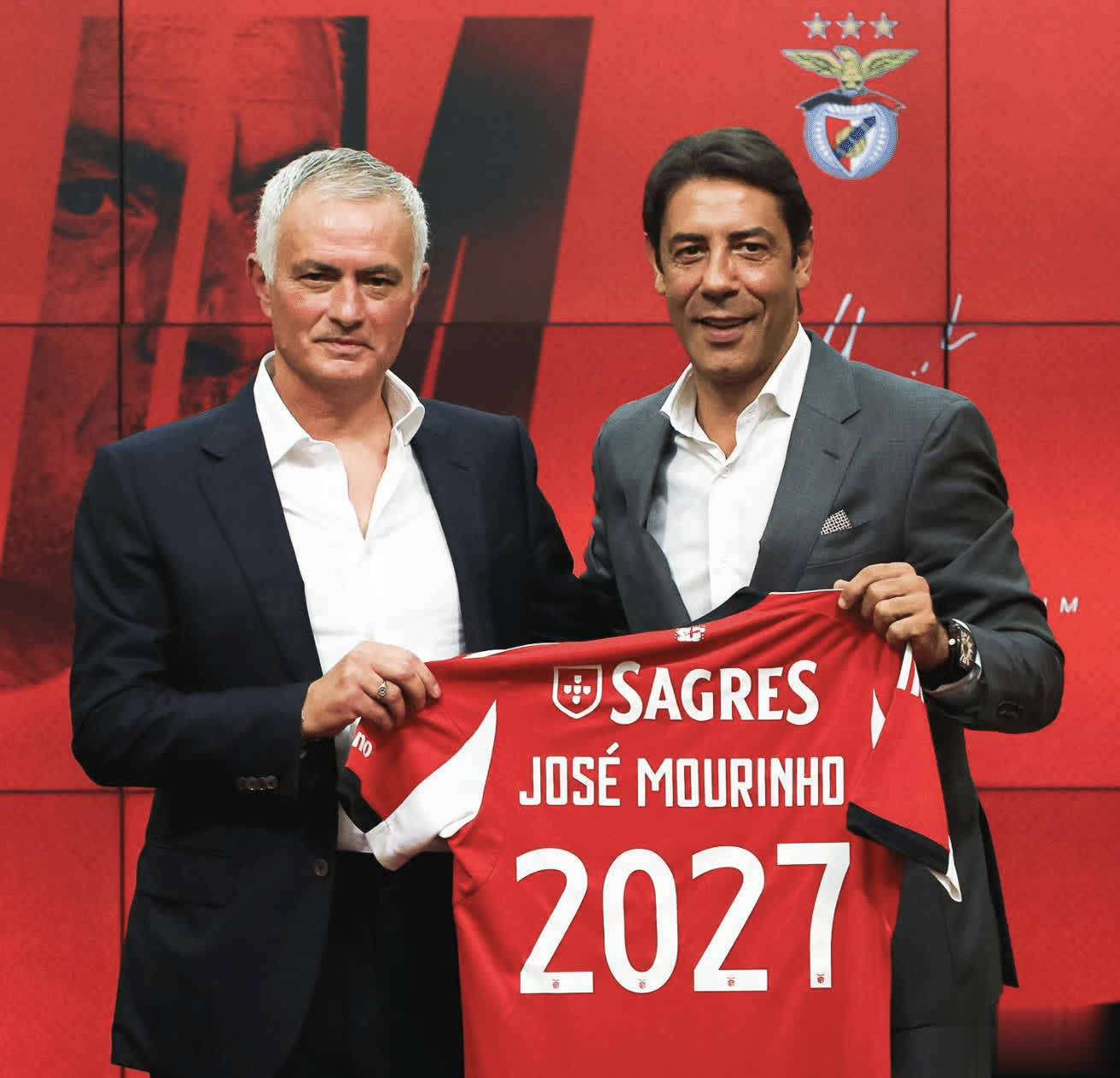 本菲卡迎欧冠关键赛;清晨官宣签约;压力陡增;球队文化再被提及 本菲卡迎欧冠关键赛;清晨官宣签约;压力陡增;球队文化再被提及