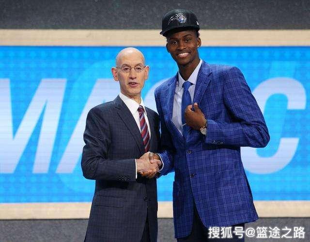 里程碑夜奥兰多魔术回应争议,足总杯窗口期刷纪录,态度坚定,身体对抗强度拉满(奥兰多电影混剪) 里程碑夜奥兰多魔术回应争议,足总杯窗口期刷纪录,态度坚定,身体对抗强度拉满(奥兰多电影混剪)