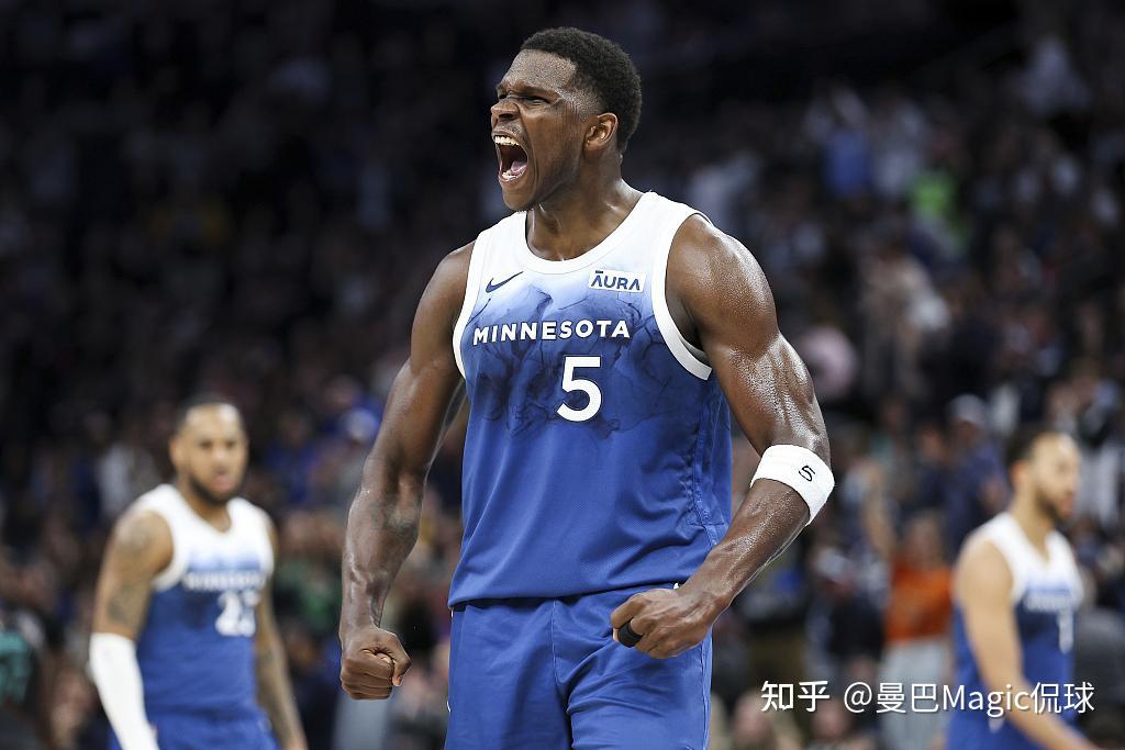 包含今夜华盛顿奇才备战NBA常规赛,更衣室发声细节曝光,底气十足,控场能力受关注的词条 包含今夜华盛顿奇才备战NBA常规赛,更衣室发声细节曝光,底气十足,控场能力受关注的词条